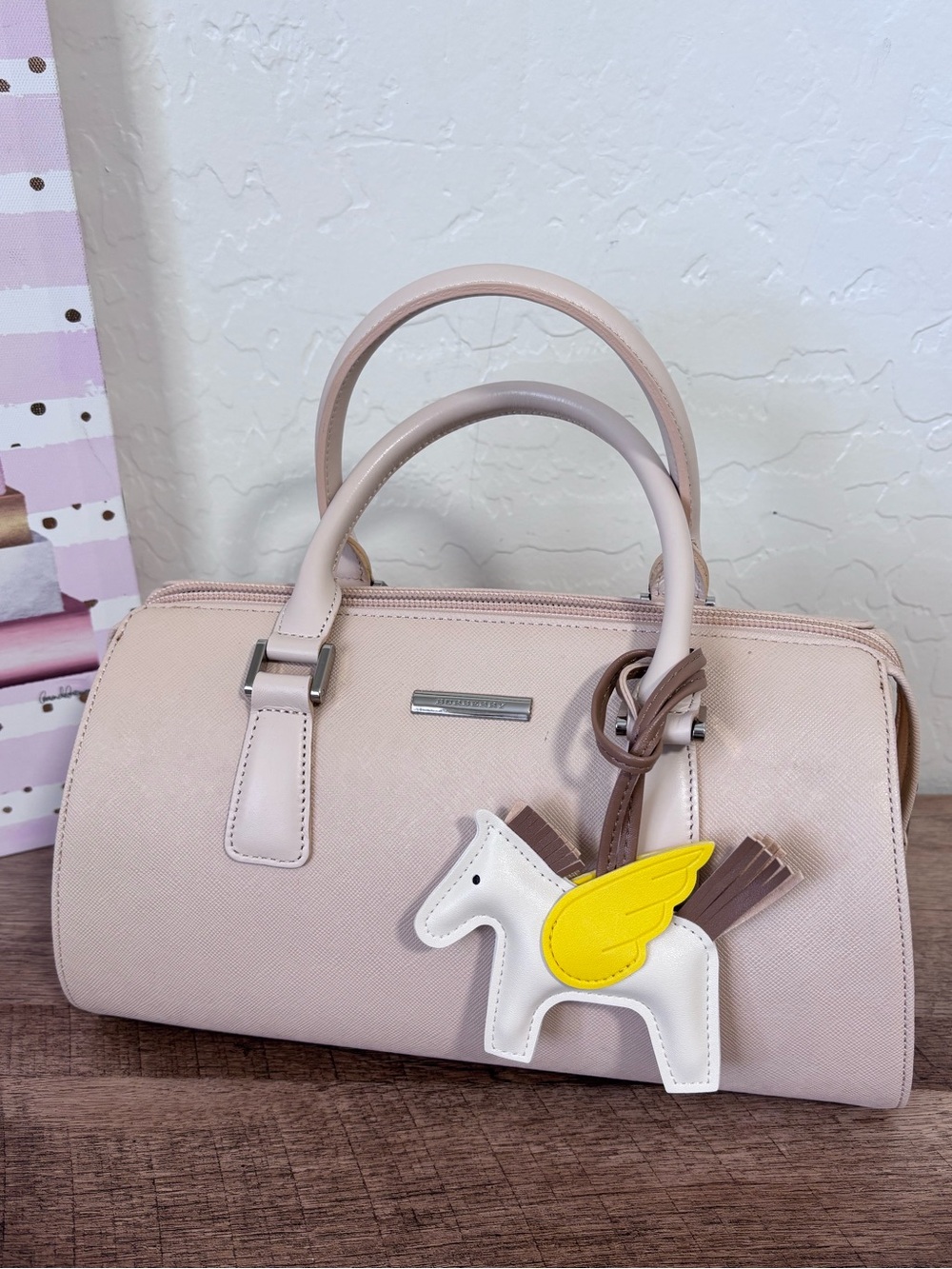 Burberry Light Beige Handbag / Boston Style